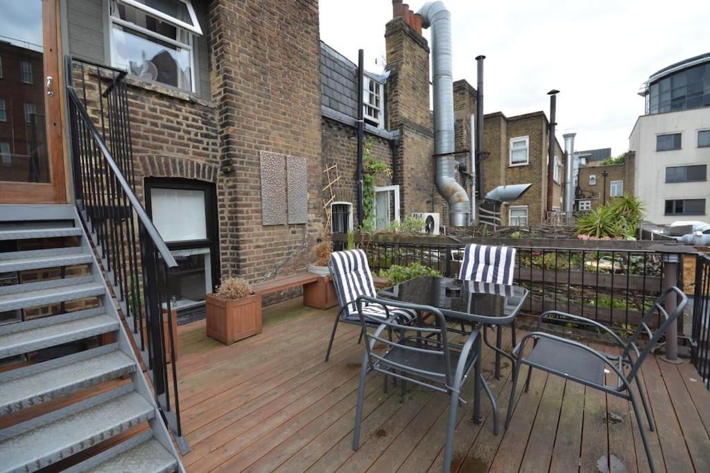 לונדון Cheerful 2 Bed Home With Terrace In Central Camden מראה חיצוני תמונה